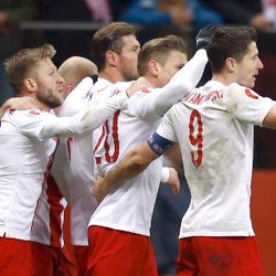 Kalahkan Irlandia, Polandia Temani Jerman Lolos ke Prancis
