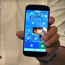Acer Jade Primo Dijual dengan Continuum Dock