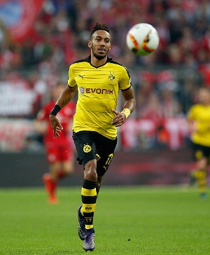Dortmund Tutup Peluang Lepas Aubameyang