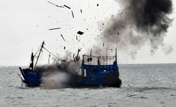 Beraksi Lagi, Susi Akan Ledakkan 14 Kapal Pencuri Ikan dan 2 Tanker