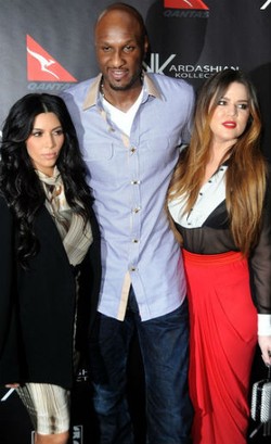 Adik Ipar Terbaring Koma, Kim Kardashian Batalkan Baby Shower