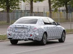 Mercy Siapkan Mercedes-Maybach E-Class?