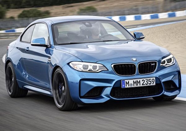 Mobil Balap Jalanan BMW M2