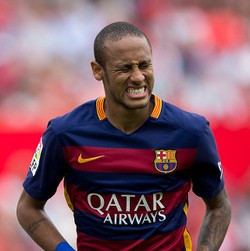 Santos Minta Neymar Diskors Enam Bulan