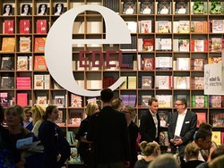 Ai Weiwei dan Phil Collins Bikin Heboh Frankfurt Book Fair 2015