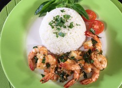 Video Resep: Butter Rice and Garlic Prawn