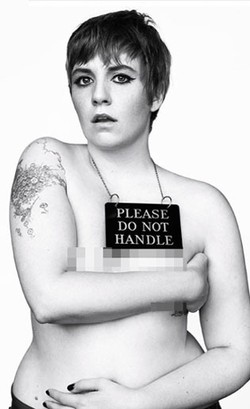 Bertubuh Sintal, Lena Dunham Percaya Diri Tampil Topless di Majalah