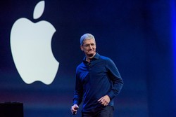 Tim Cook Ajak Jokowi Makan Malam, Ada Apa?