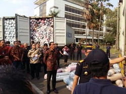 Menkeu Ungkap Modus Impor Tekstil Resmi Tapi Ternyata Ilegal