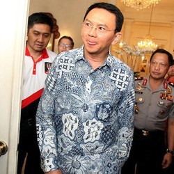 Ahok Kritik Persija dan The Jakmania