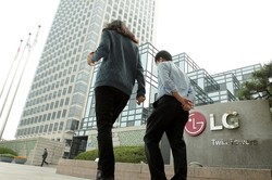 Belajar dari LG: Berpikir Sederhana, Berinovasi Besar