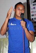 Atep dan Tibo Salam Komando Jelang Final Piala Presiden