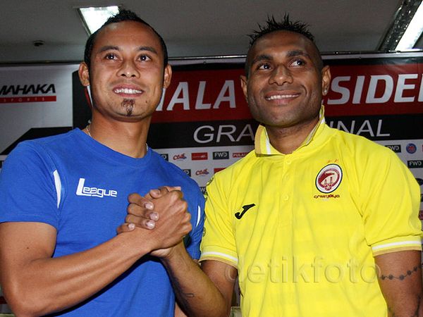 Atep dan Tibo Salam Komando Jelang Final Piala Presiden