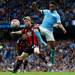 Sterling Hat-trick, City Bungkam Bournemouth 5-1