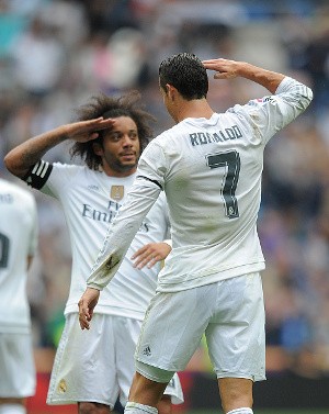 Hantam Levante 3-0, Madrid ke Puncak Klasemen