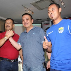 Final Panas, Diawali Perang Urat Syaraf di Hotel Century