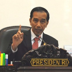 Jokowi: Tonton dan Jaga Ketertiban Final Piala Presiden!