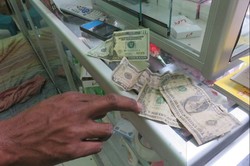 Jalan Panjang Rupiah Berdaulat di Wilayah Perbatasan