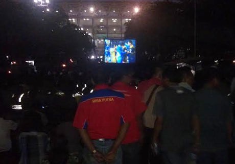 Begini Suasana Nobar Final Piala Presiden di Kawasan GBK