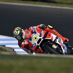 Bertarung dengan Pebalap-pebalap Hebat, Iannone: Ini Balapan yang Luar Biasa!