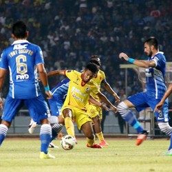 Keberhasilan Persib Mengendalikan Tempo Permainan