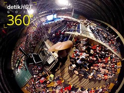 Lautan Merah di Konser Glenn Fredly