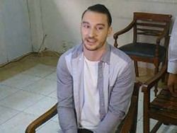 Jono GBS Pindah Agama (Lagi), Mantan Istri Belum Tahu