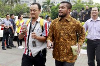 Zulham Zamrun meninggalkan lokasi acara. Di Piala Presiden tahun ini, Zulham terpilih sebagai pemain terbaik dan pencetak gol terbanyak.