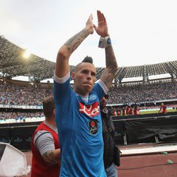 Sebuah Sinyal dari Partenopei untuk Serie A