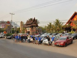 Para CEO Menesuluri Batik di Garut