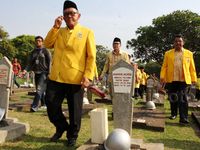 HUT ke-51 Golkar, Ical Ziarah ke TMP Kalibata