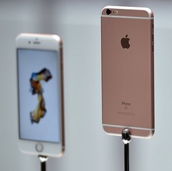 Kemahalan, iPhone 6S & 6S Plus Gak Laku