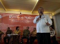 Offroad di Papua, Menteri PU Lihat Kondisi Jalan Berbatu