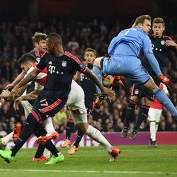 Guardiola: Bayern Kalah Bukan karena Neuer