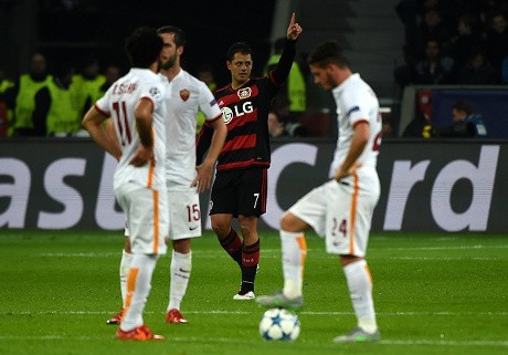 Letupan Chicharito dalam Drama 8 Gol di BayArena