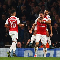 Giroud Subur sebagai Pemain Pengganti
