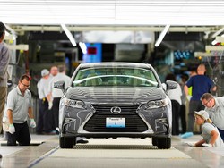 Mobil Mewah Lexus Akhirnya Diproduksi di Amerika