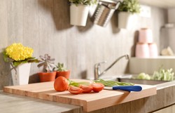 Membuat Keajaiban Fotografi dari Dapur Mungil