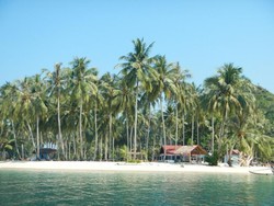 Pulau Pasumpahan di Sumbar, Sumpah Keren Banget!