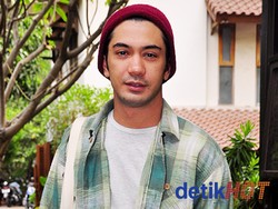 Reza Rahadian Tak Kesulitan Pakai Dialek Melayu
