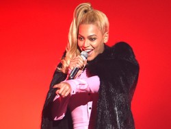 Rumor Beyonce Palsukan Umur Kembali Heboh Gara-gara Ucapan Sang Ayah