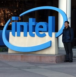 Intel Gelontorkan Rp 75,2 Triliun untuk Pabrik SSD