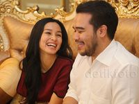 Bahagianya Tya Arifin dan Pacar Jelang Nikah