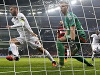 Hujan Gol di BayArena