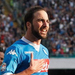 Higuain: Napoli Inginkan Trofi Liga Europa