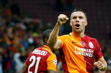 Podolski Cerah Lagi