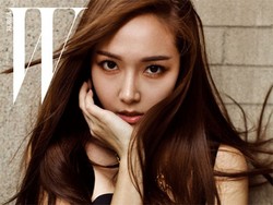 Setelah Jins dan Kaca Mata, Jessica Jung Siap Luncurkan Brand Kosmetik
