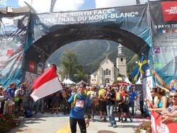 Hendra Wijaya, Berlari Sampai ke Ujung Dunia