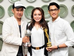 Makin Lengket, Afgan Anggap Rossa Kakak