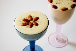 Plasenta dan Darah Diolah Jadi Makanan Unik, Mau Mencoba?